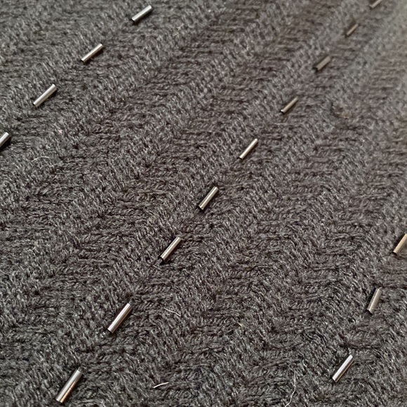 New York and Company Sweater Womens Black Sequins Dolman Sleeve Festive Sz XS - Picture 4 of 9